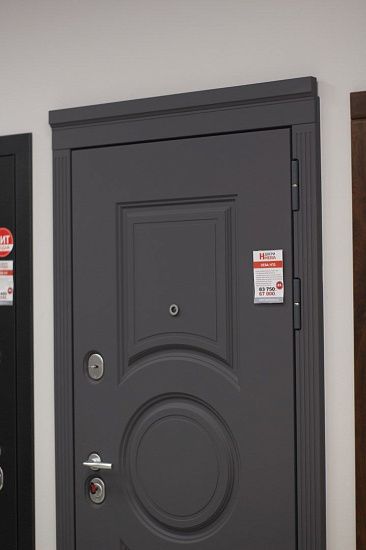 Входная дверь  